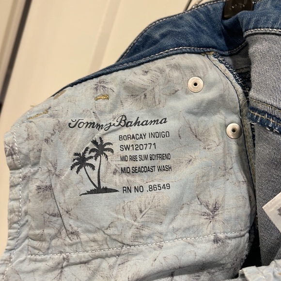 Tommy Bahama, size 0 x 29, medium wash - Picture 6 of 6